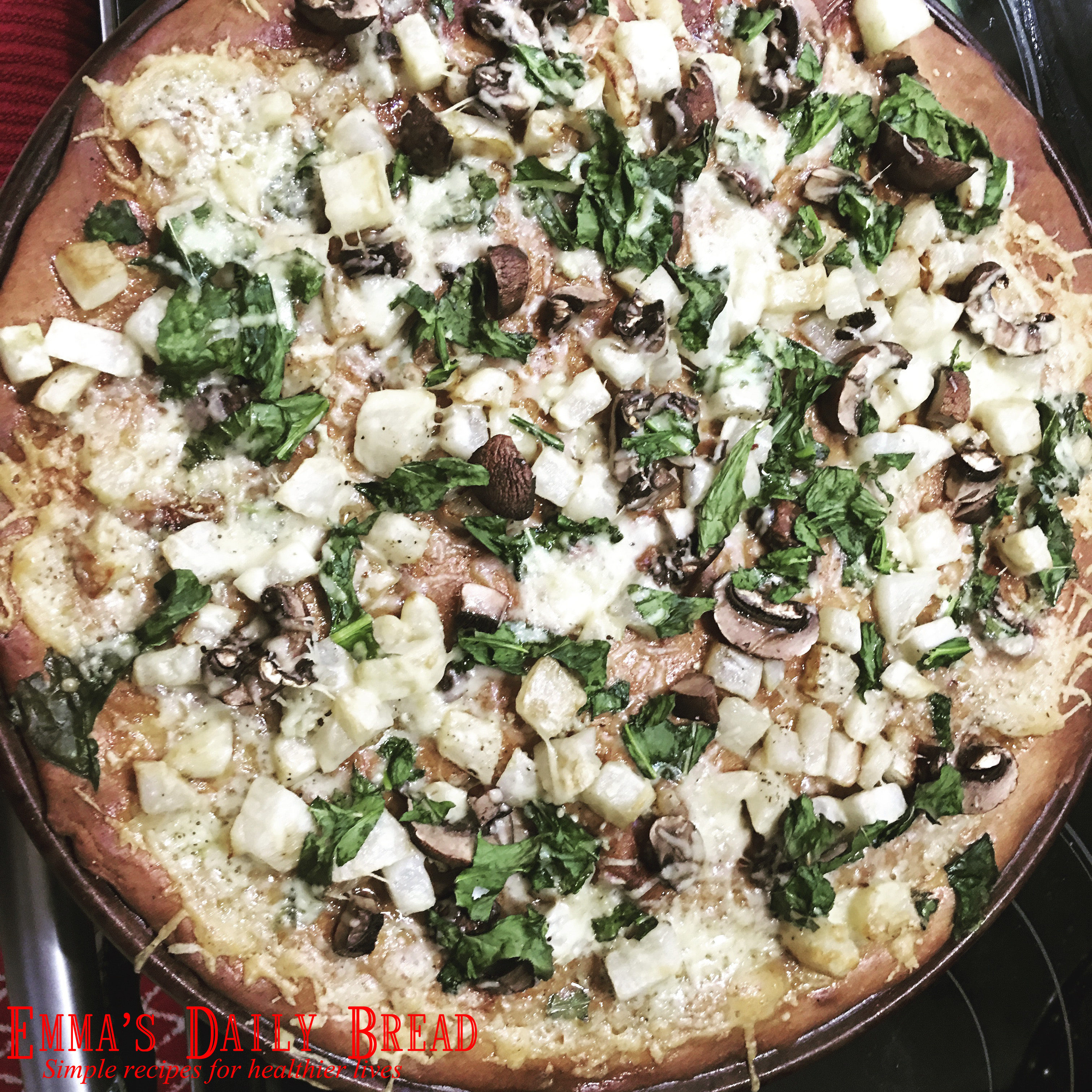 TURNIP, MUSHROOM & GARLIC PIZZA