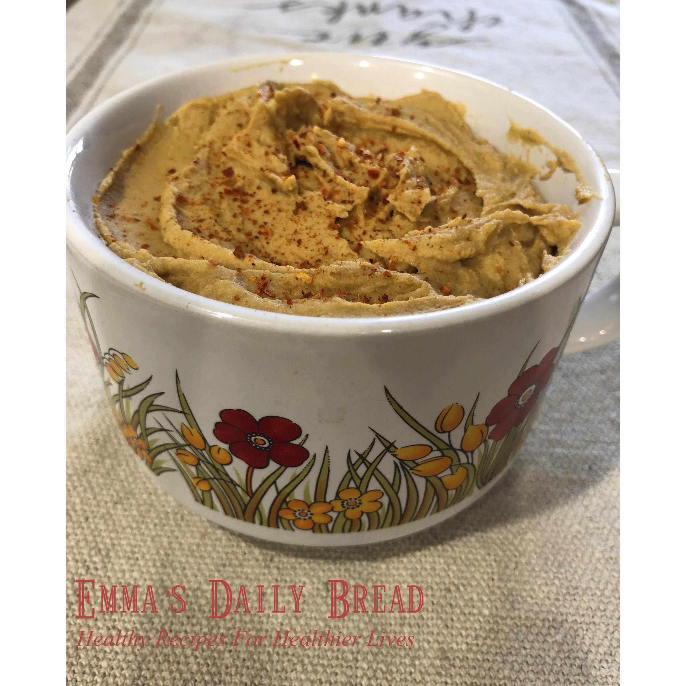 SPICY RED PEPPER HUMMUS